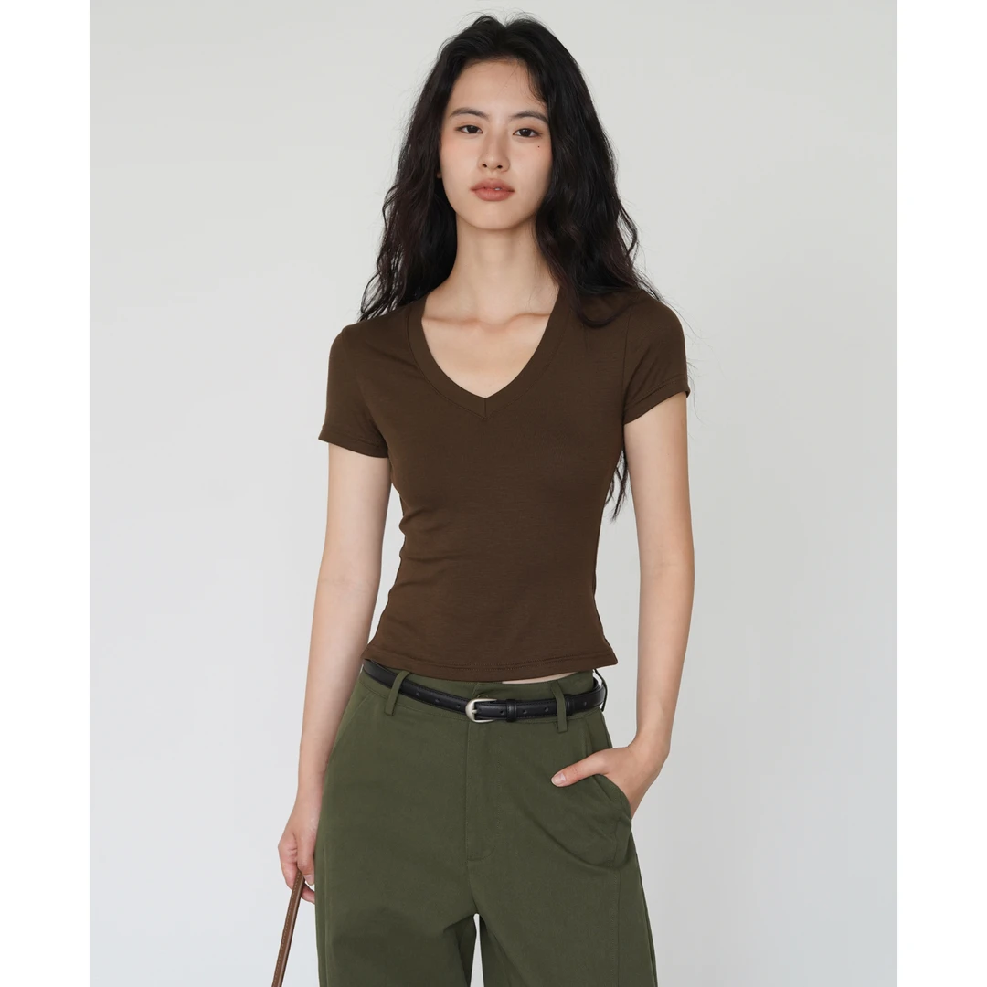 EIGHTHMONTH修身V领短袖T恤女2025夏季新款AS91817