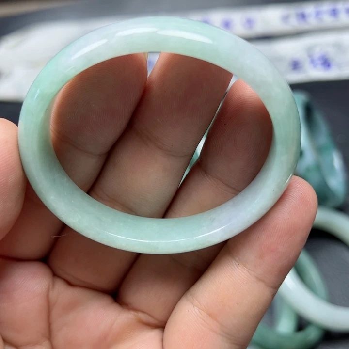 定制翡翠未镶嵌52