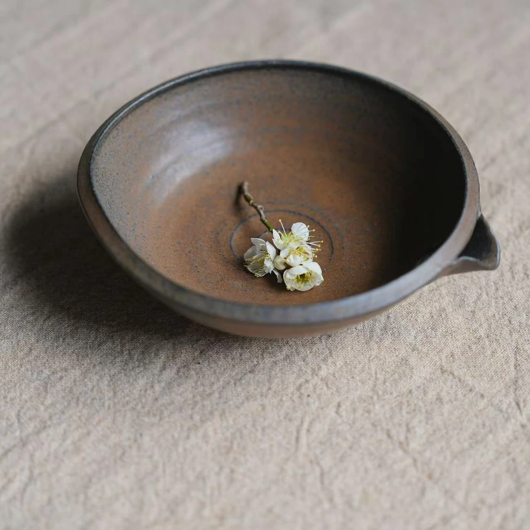 小喜宅 摩卡单嘴深盘+黑金四瓣小碟（口径约16cm）