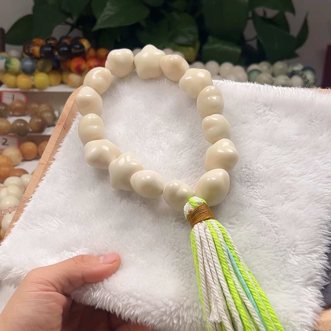 菩提根/象牙果手串卡28