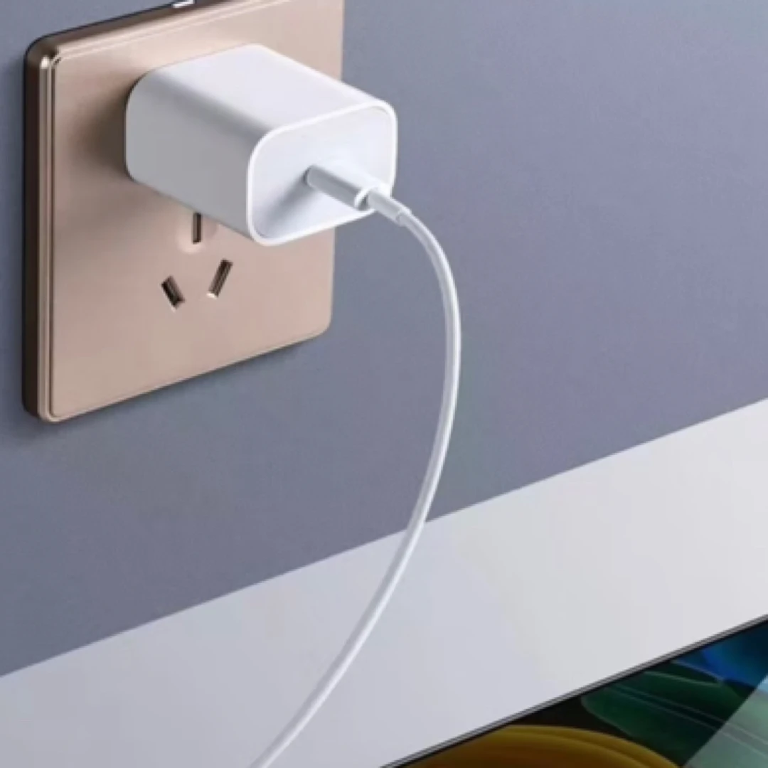 20W USB-C原装充电头快充套装适用16/15/14/13/12 20W充电