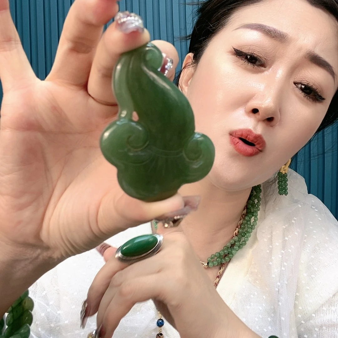 石英质玉手镯合金