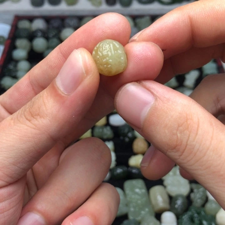 【闪购商品】和田玉未镶嵌颈饰