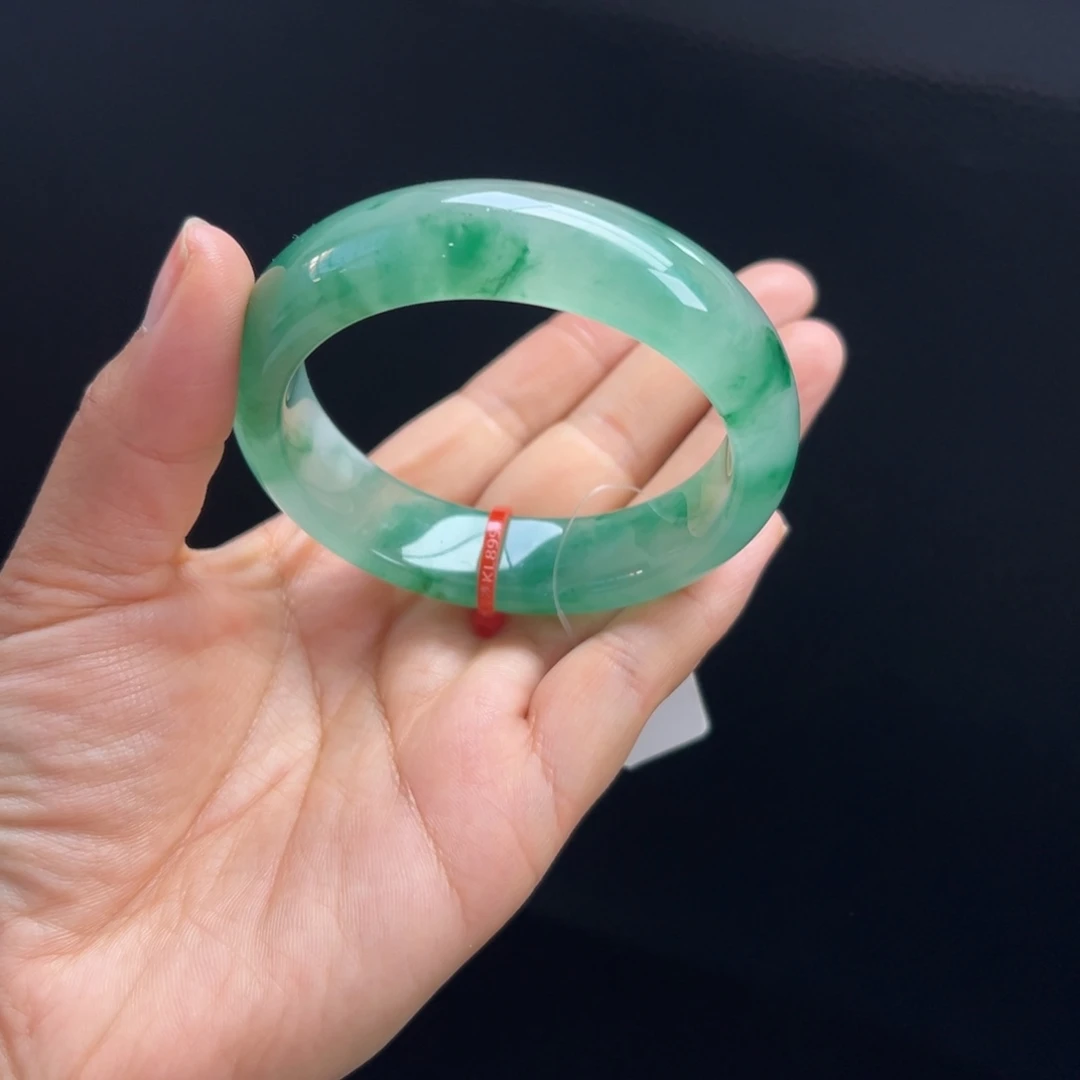 石英质玉未镶嵌手镯非洲翠5758