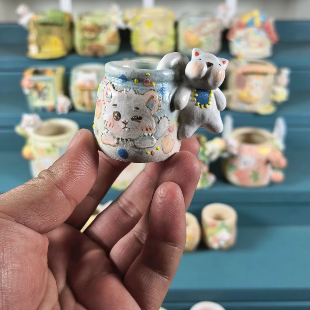 奶***糖调皮的小猫 手绘多肉花盆
