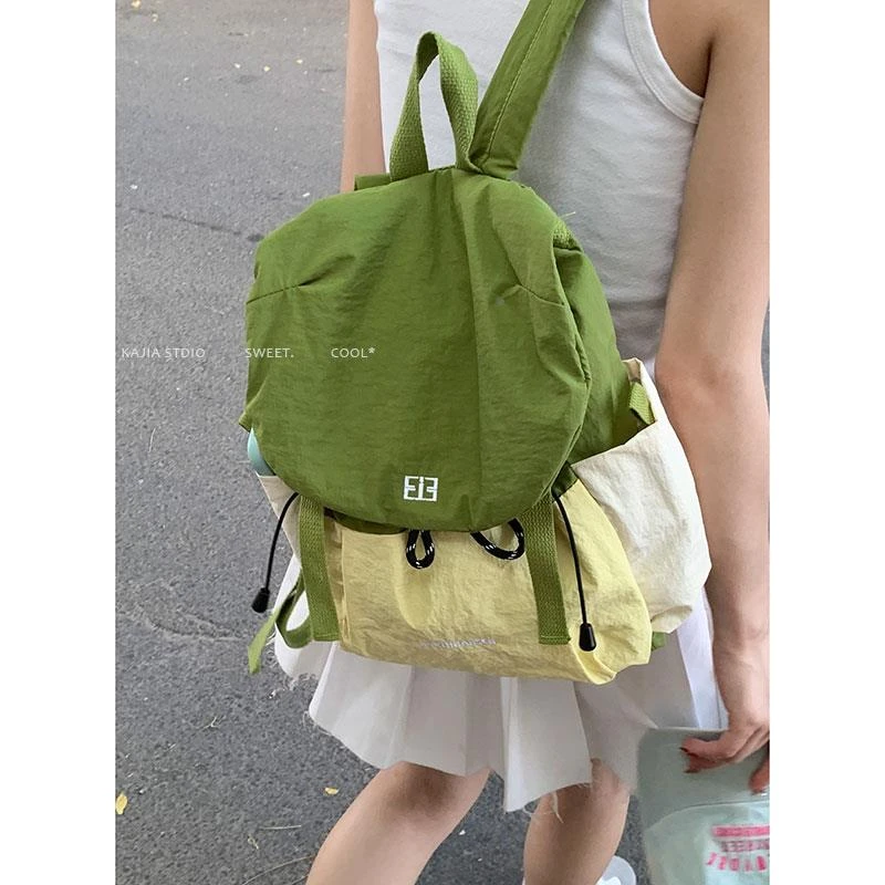 韩国尼龙帆布包包女2025新款潮时尚学院风双肩背包大容量登山包