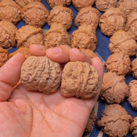 【闪购商品】吊坠文玩核桃林*玉一帆35