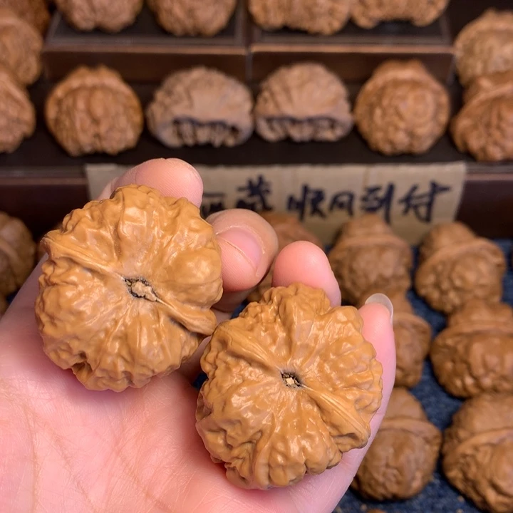 桃核吊坠曦*爔蛤蟆核桃