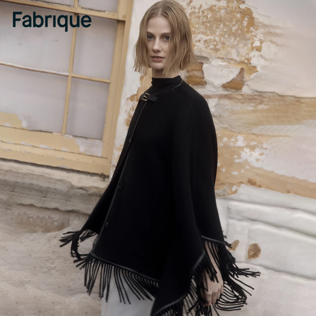 Fabrique Luna【燕尾蝶】秋冬松露黑绵羊毛山羊绒流苏针织斗篷外套