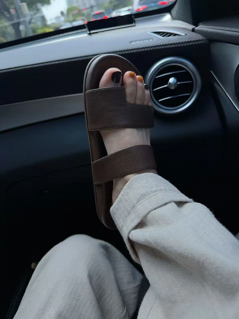 【薰衣草】新款极简高级感羊皮平跟拖鞋