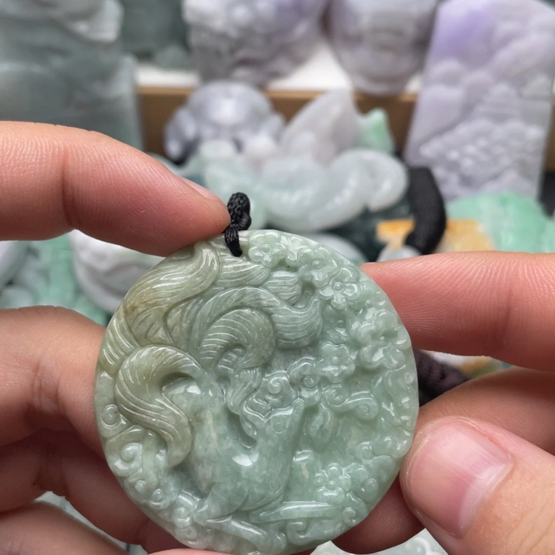 翡翠未镶嵌吊坠(不含链)