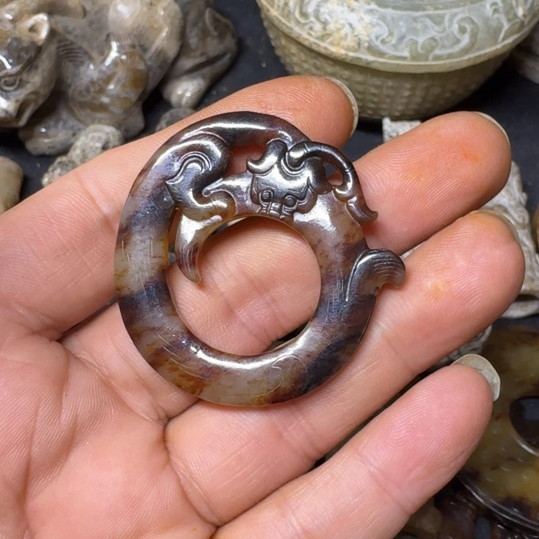 和田玉挂件未镶嵌日**升