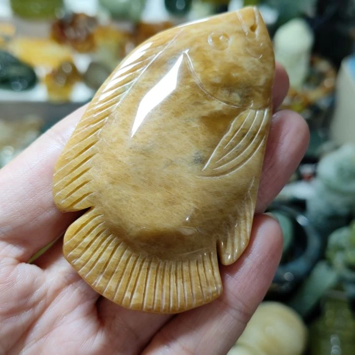 岫玉未镶嵌牌子挂坠