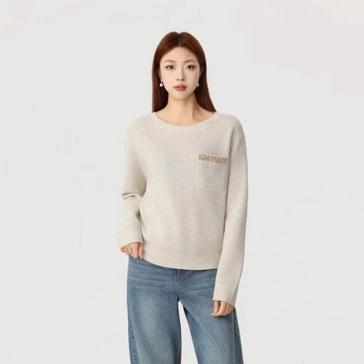 【商场同款】亮片设计针织衫秋冬季新款简约松弛感保暖毛衣女538112