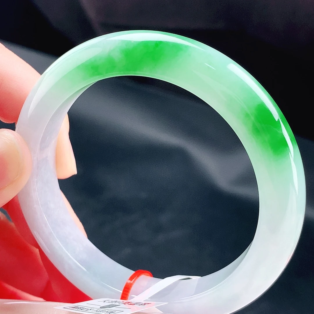 未镶嵌手镯翡翠57圈