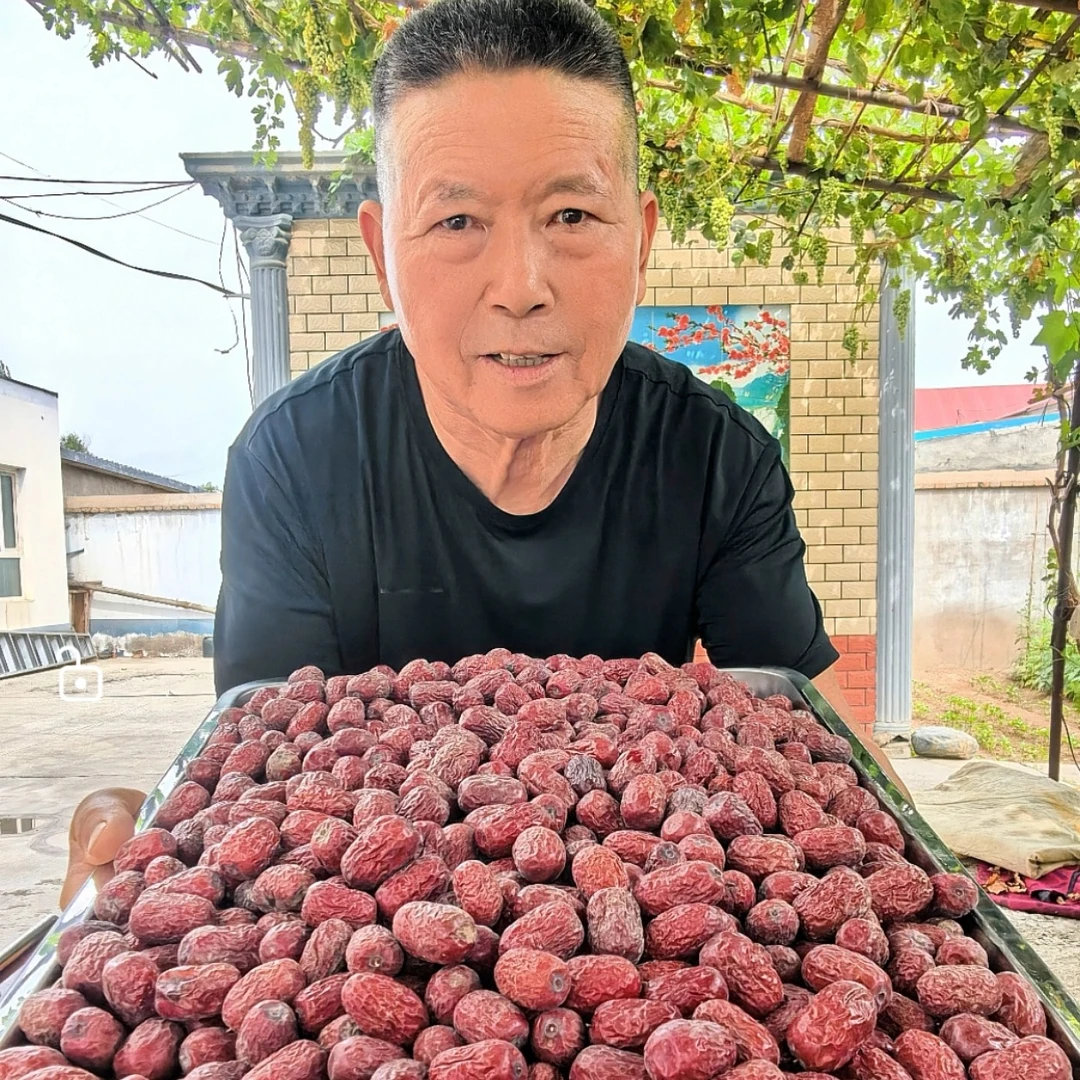 新疆若羌吊干灰枣原生态未清洗可煮粥泡茶煲汤大枣红枣一级