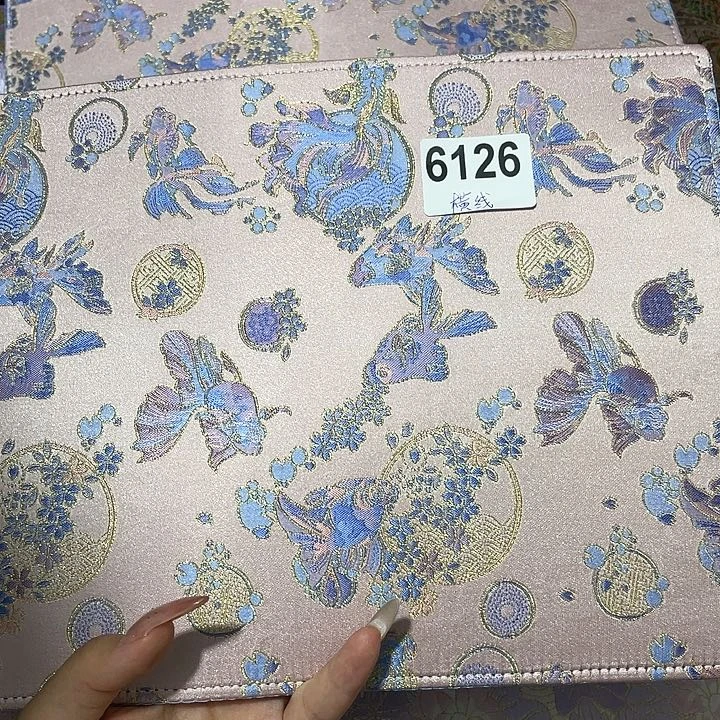 织绣A5活页带横线本6126