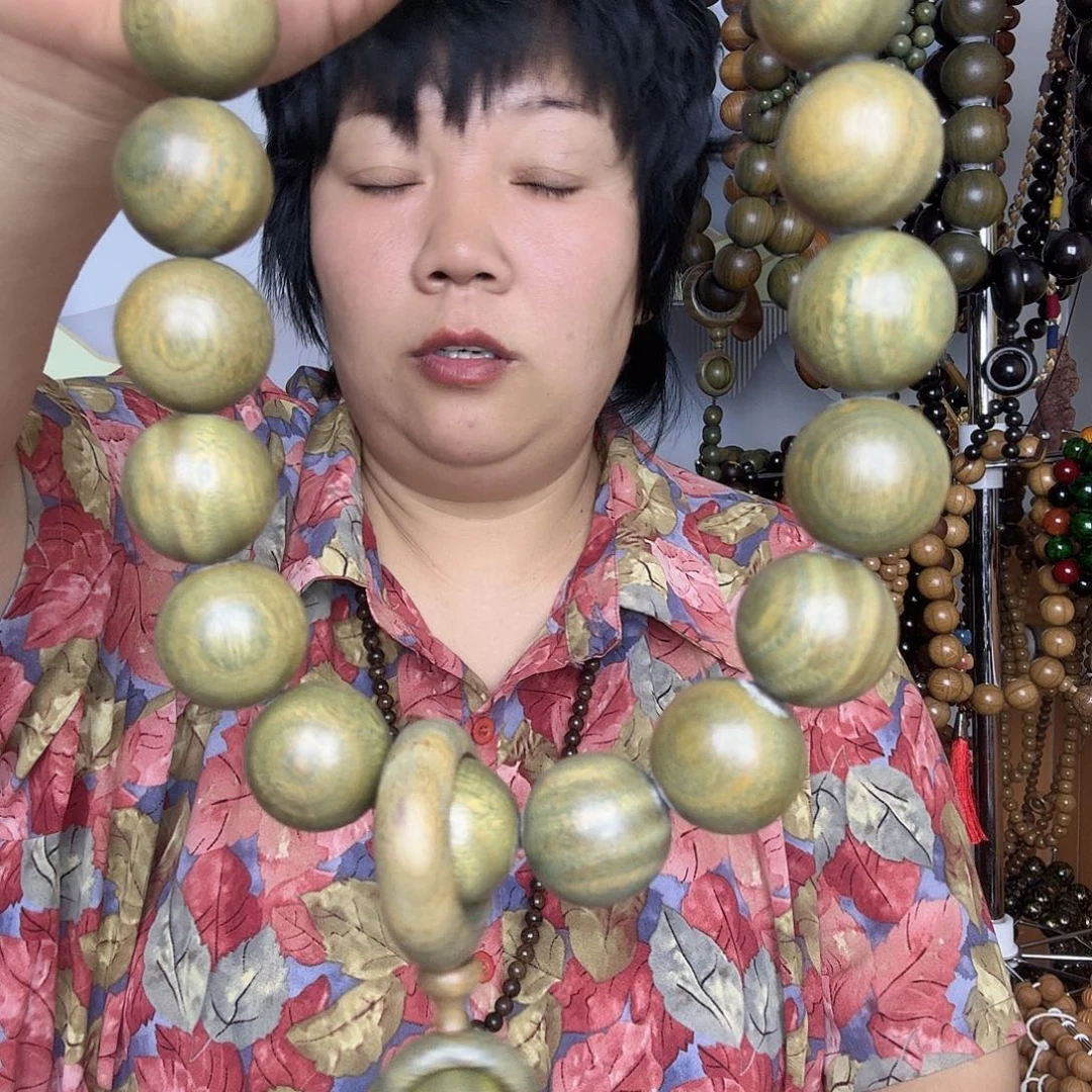 大***阳柏木（崖柏）2.5手持