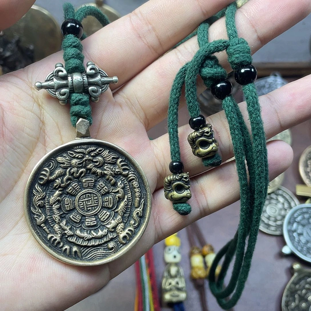 加银麟甲熊九宫八卦牌脖挂