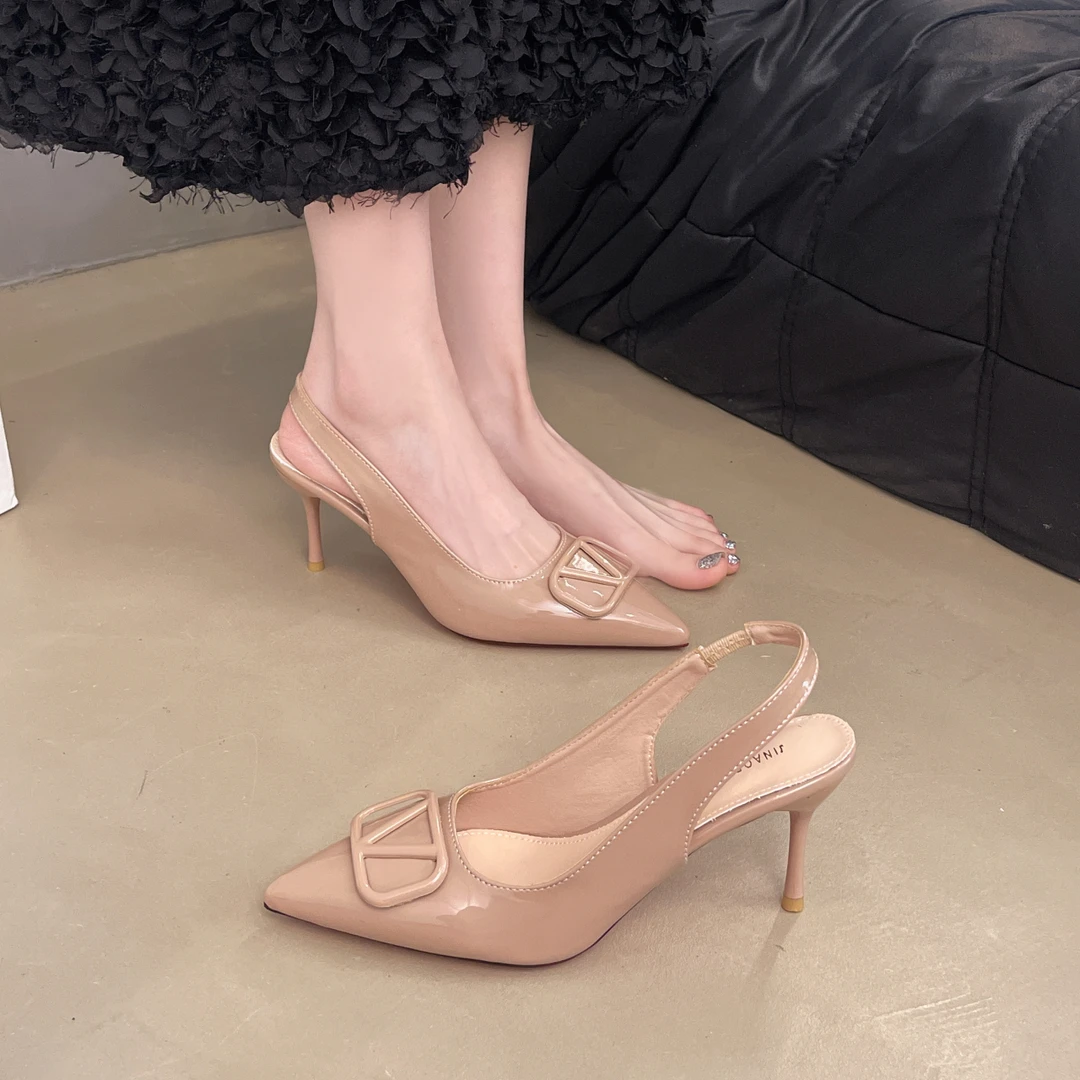 2025年春夏新款尖头法式高跟鞋女细跟后空V扣包头凉鞋细带单鞋