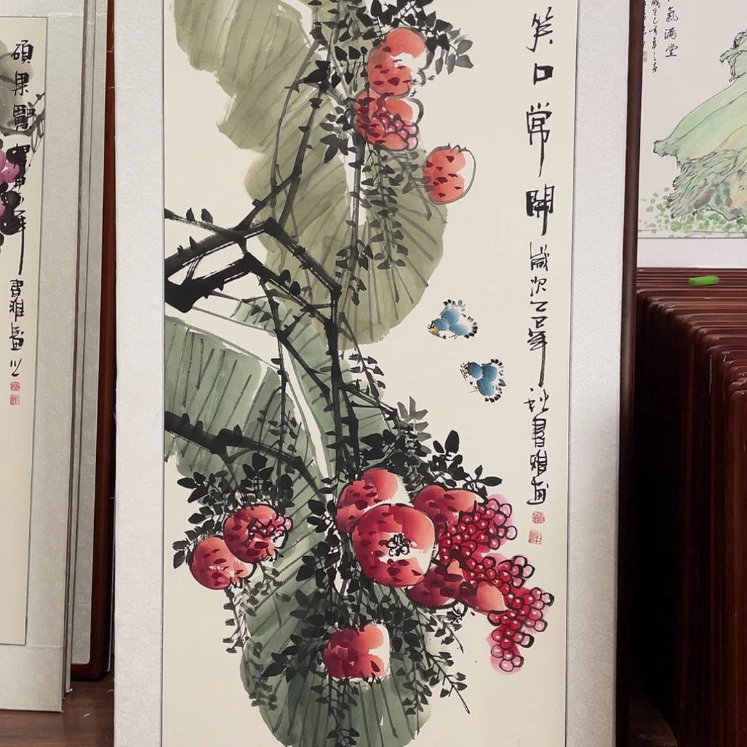 国画带框尺寸63*123厘米