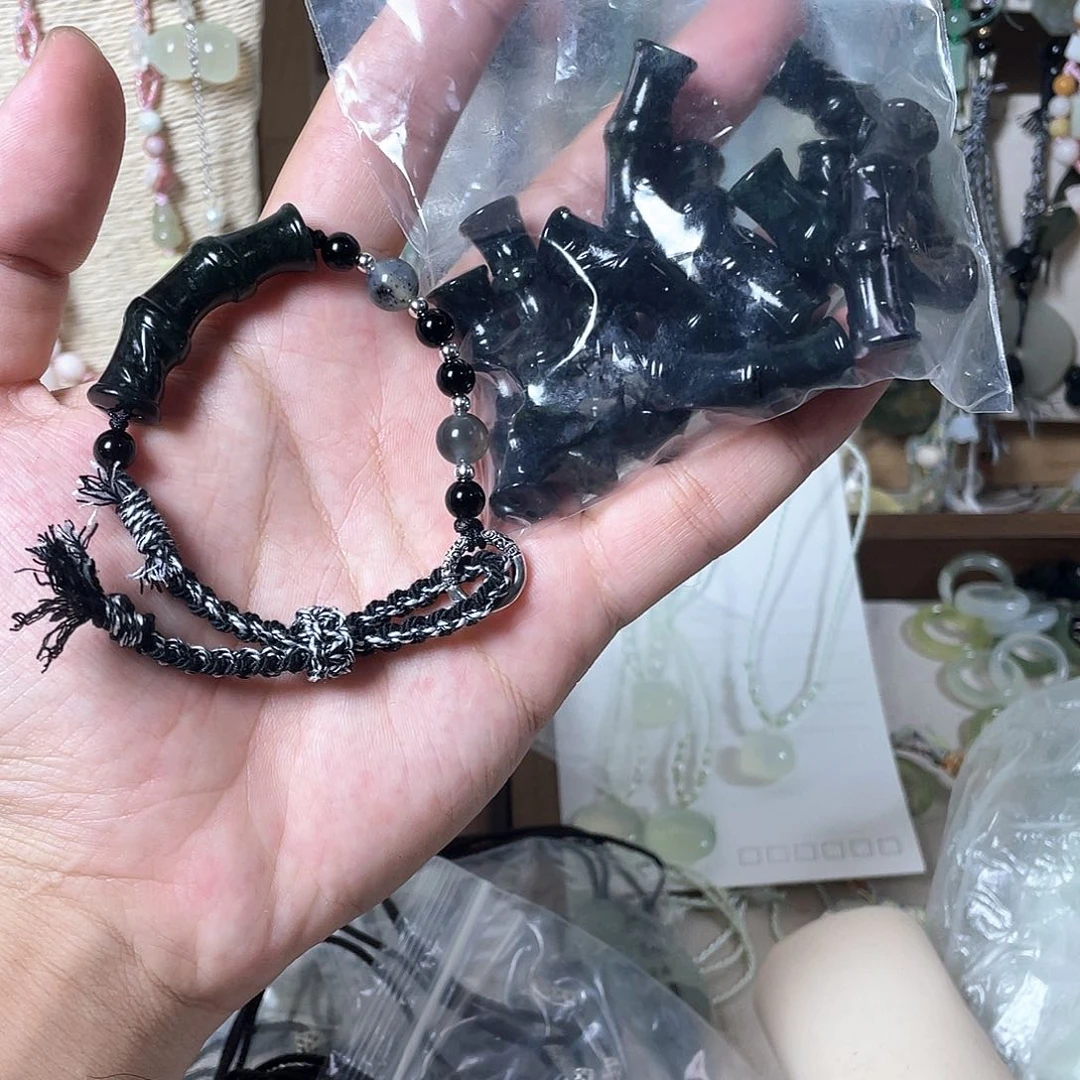 蛇纹石玉合金颈饰