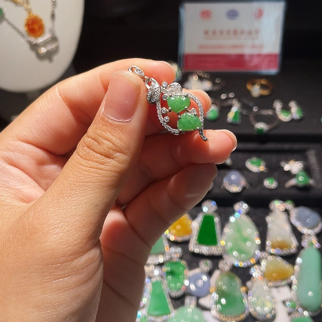 翡翠银S925镶嵌颈饰