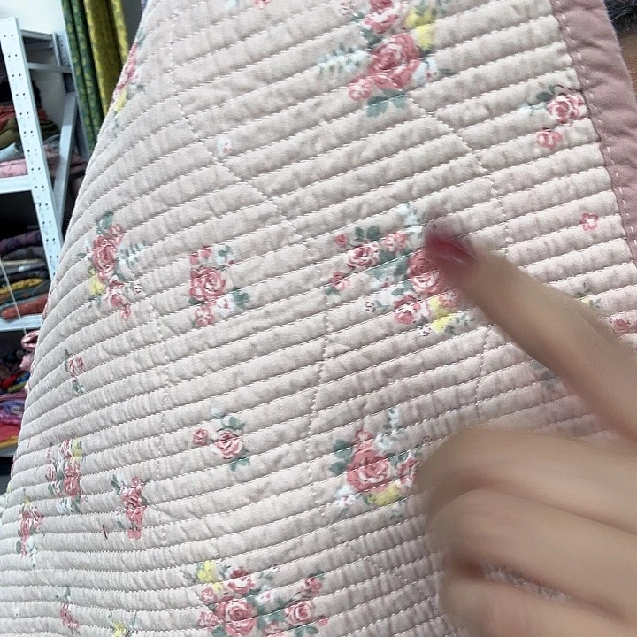 棉棉粉小花生理垫70