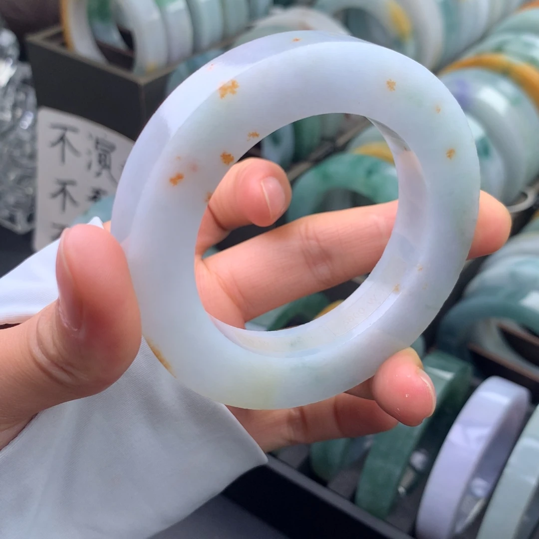 定制翡翠手镯不退不换未镶嵌