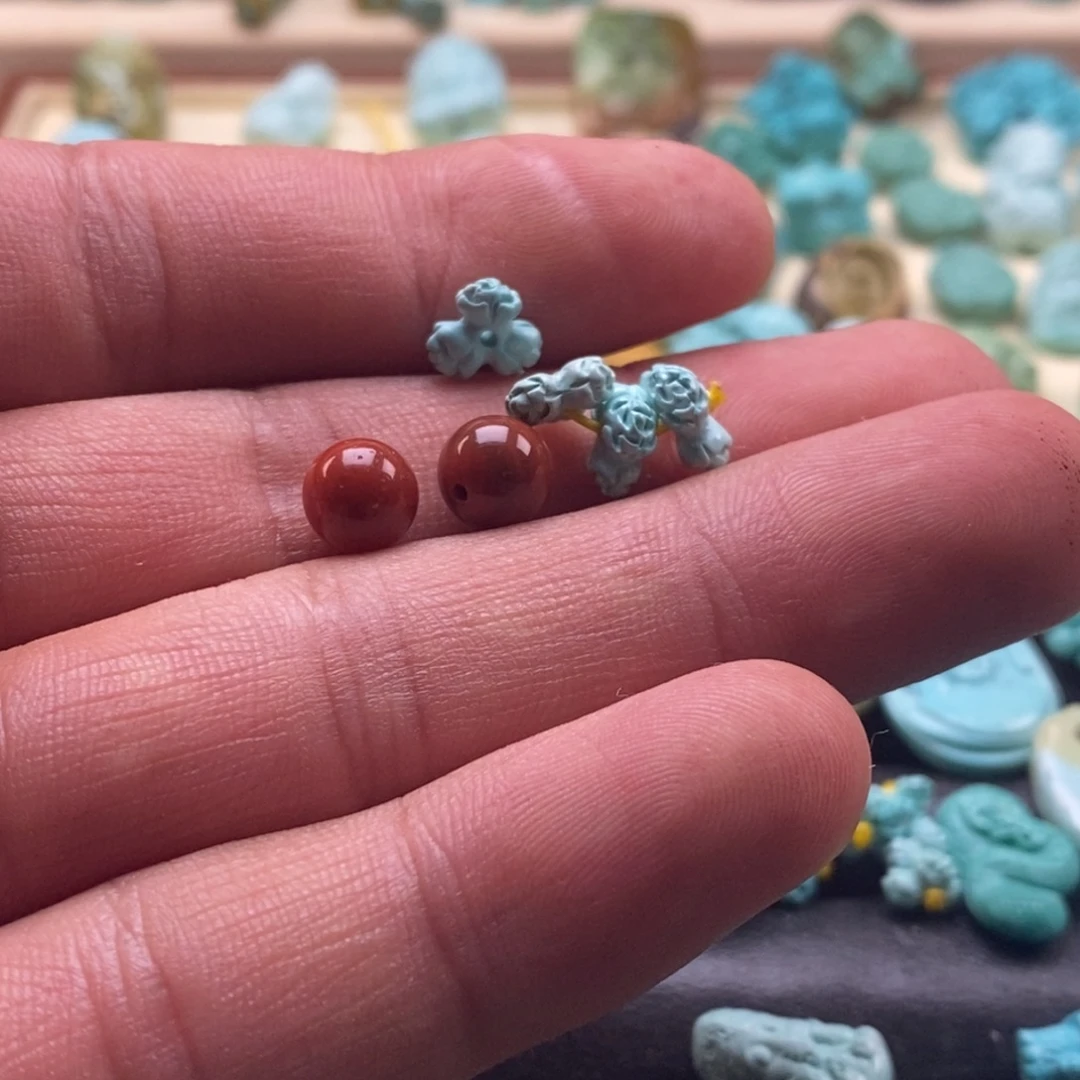 紫***依南红玛瑙未镶嵌珠宝半成品
