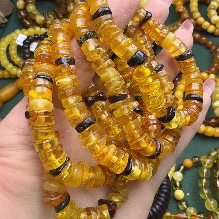 琥珀未镶嵌珠宝奇石