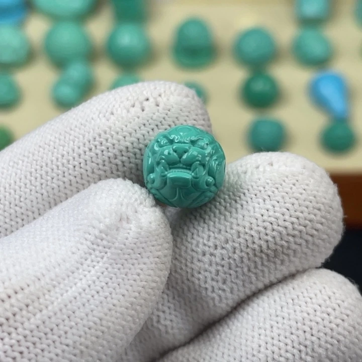 蓝绿色卡11貔貅珠