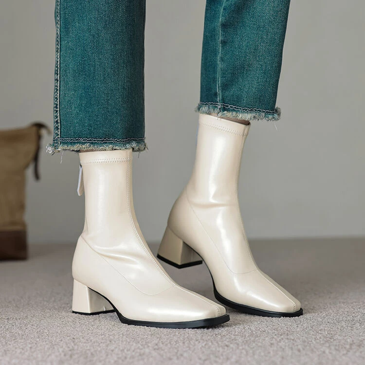 5cm~法式方头米白色粗跟短靴女2025秋冬新款中跟弹力瘦瘦靴时装靴