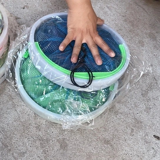布打水桶圆的随机发