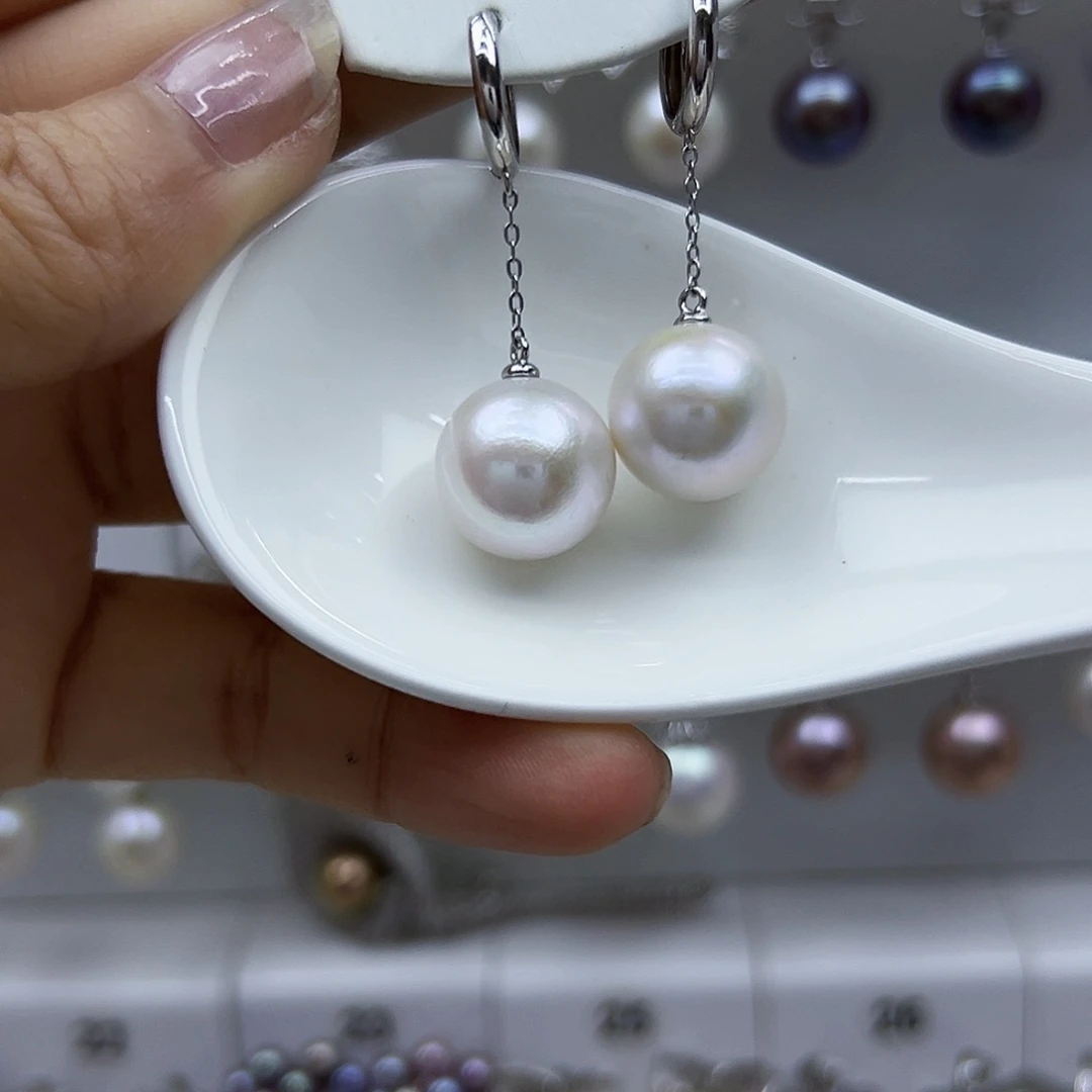 银S925镶嵌耳饰淡水珍珠
