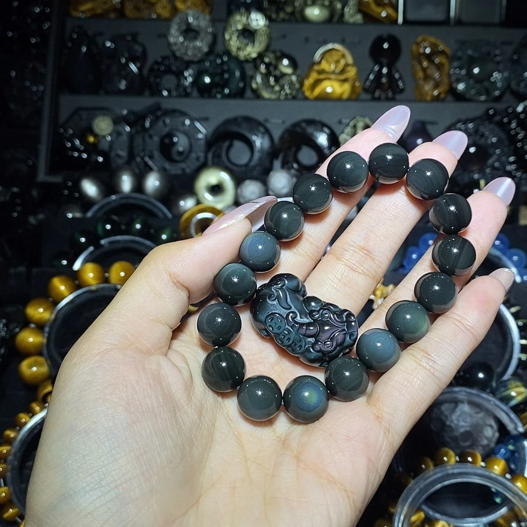 凯***宝未镶嵌黑曜岩手链