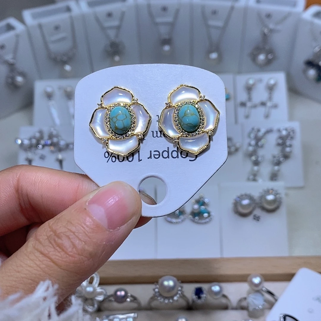 耳饰未镶嵌淡水珍珠