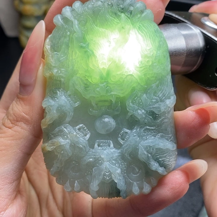 定制翡翠未镶嵌九龙