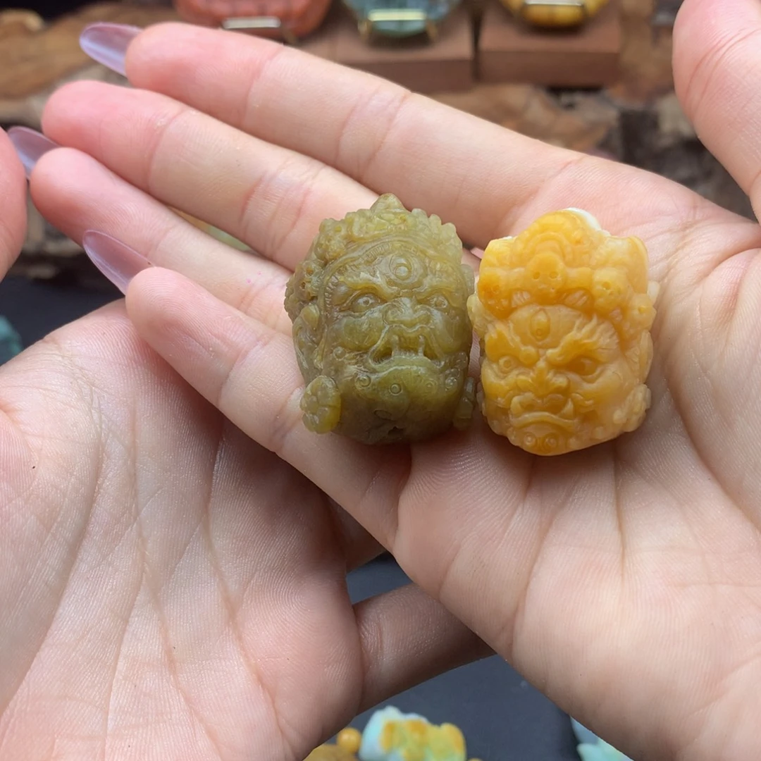 冰***姐未镶嵌定制翡翠翡翠