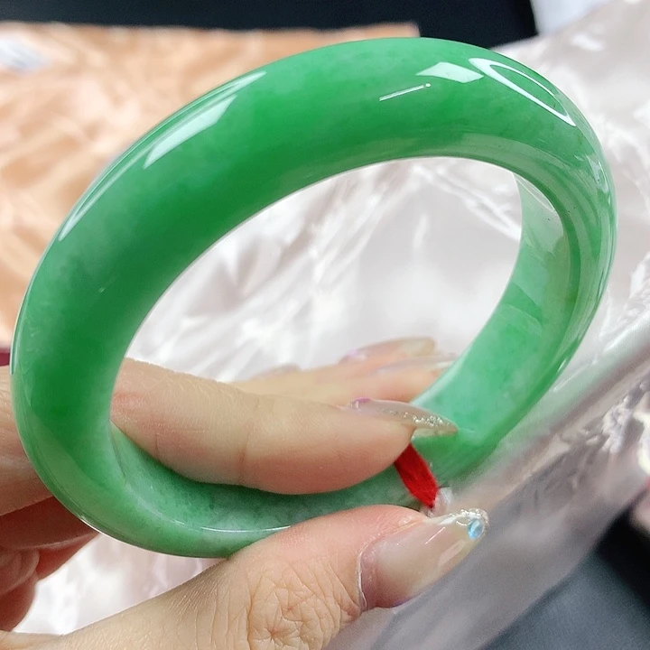 未镶嵌手镯翡翠，722