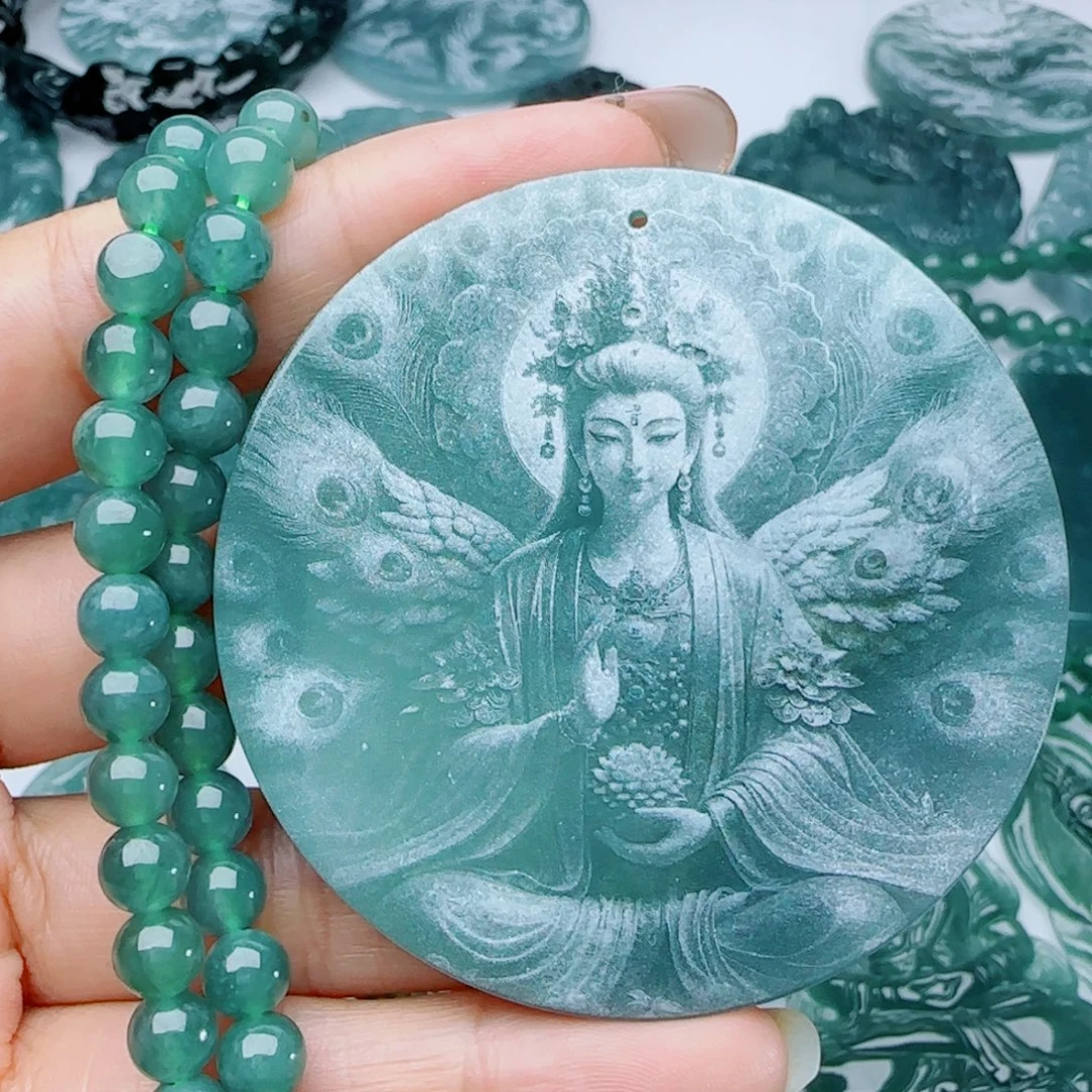 翡翠未镶嵌颈饰多样性发货天然的A货翡翠
