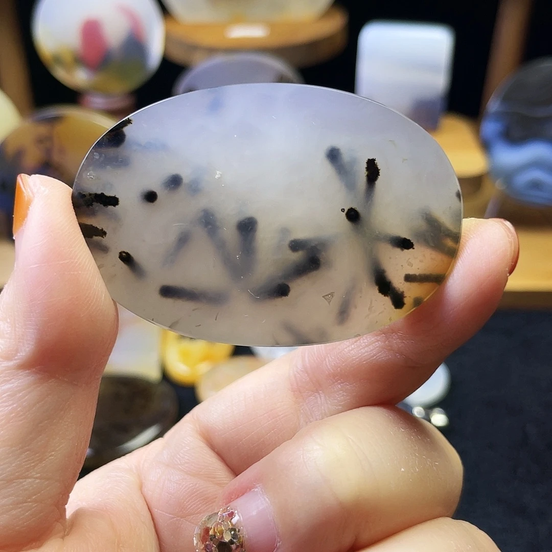 玛瑙/玉髓未镶嵌吊坠