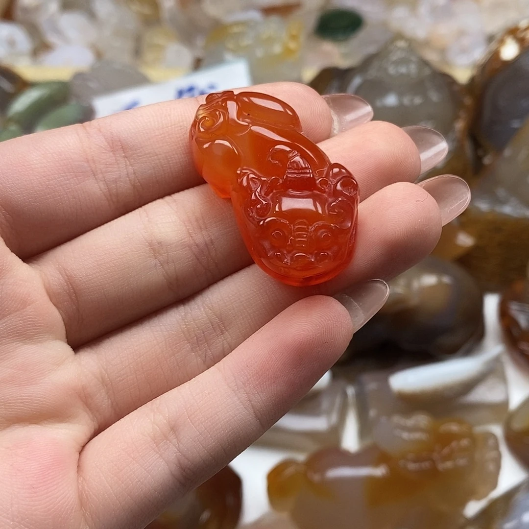 玛瑙/玉髓未镶嵌颈饰