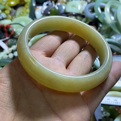 和田玉手镯未镶嵌60口径