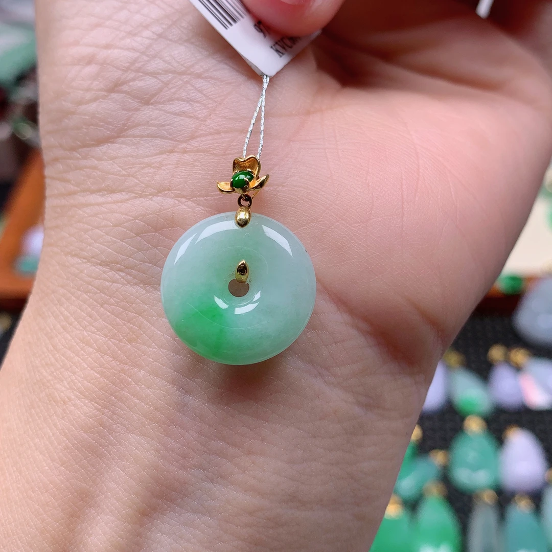 缅甸天然A货翡翠，飘绿平安扣，编号j//1203尺17-4.6