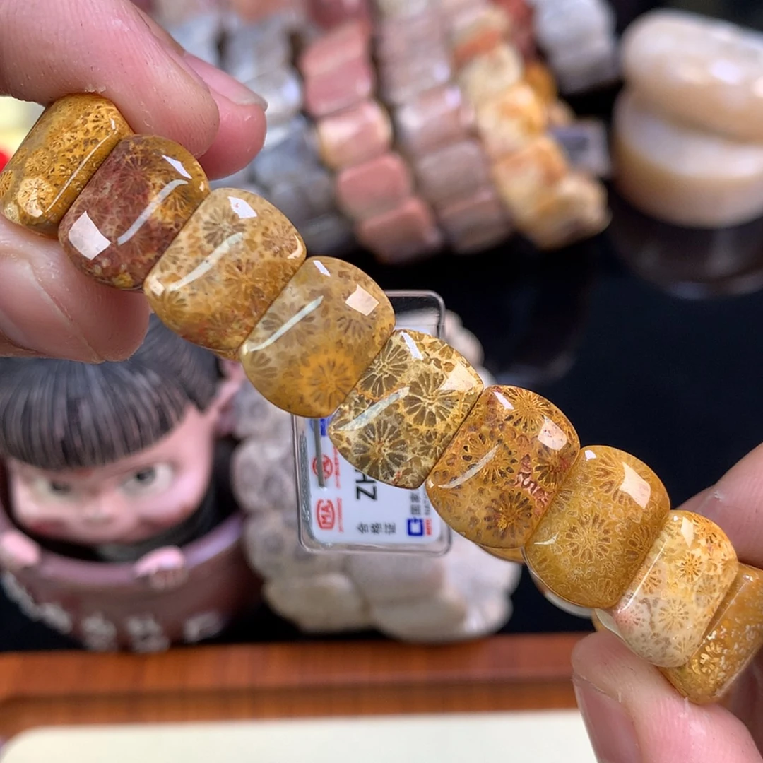 【闪购商品】颈饰未镶嵌硅化珊瑚（珊瑚玉）12号mini版型雏菊