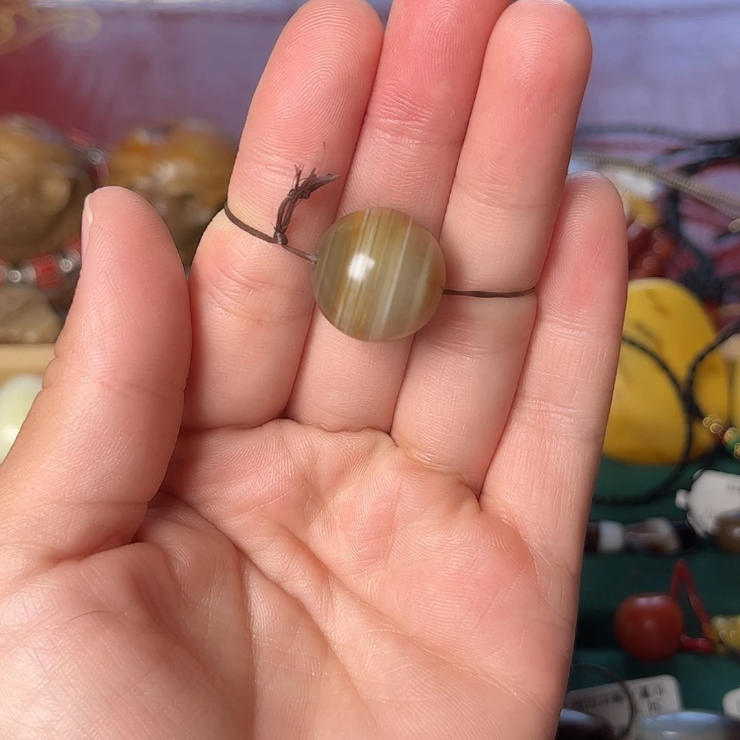 用***3玛瑙/玉髓未镶嵌颈饰