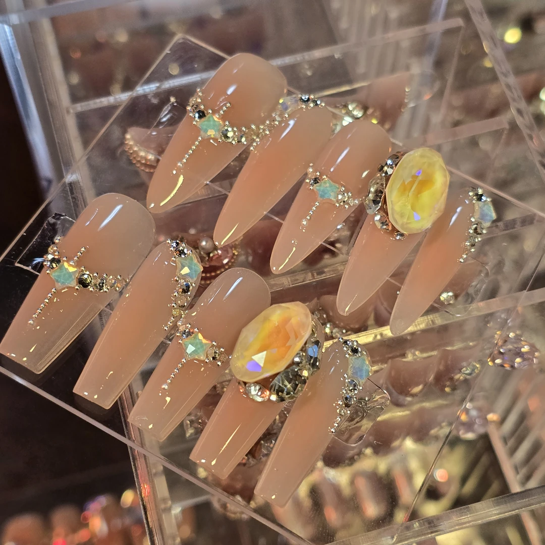 2返/施华洛 进口摩卡鸽子蛋 手工穿戴甲