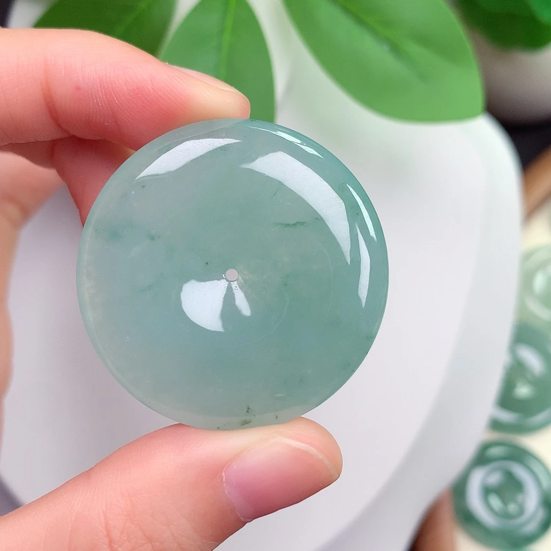 颈饰未镶嵌翡翠忐****?平安扣 35.9-6.0mm