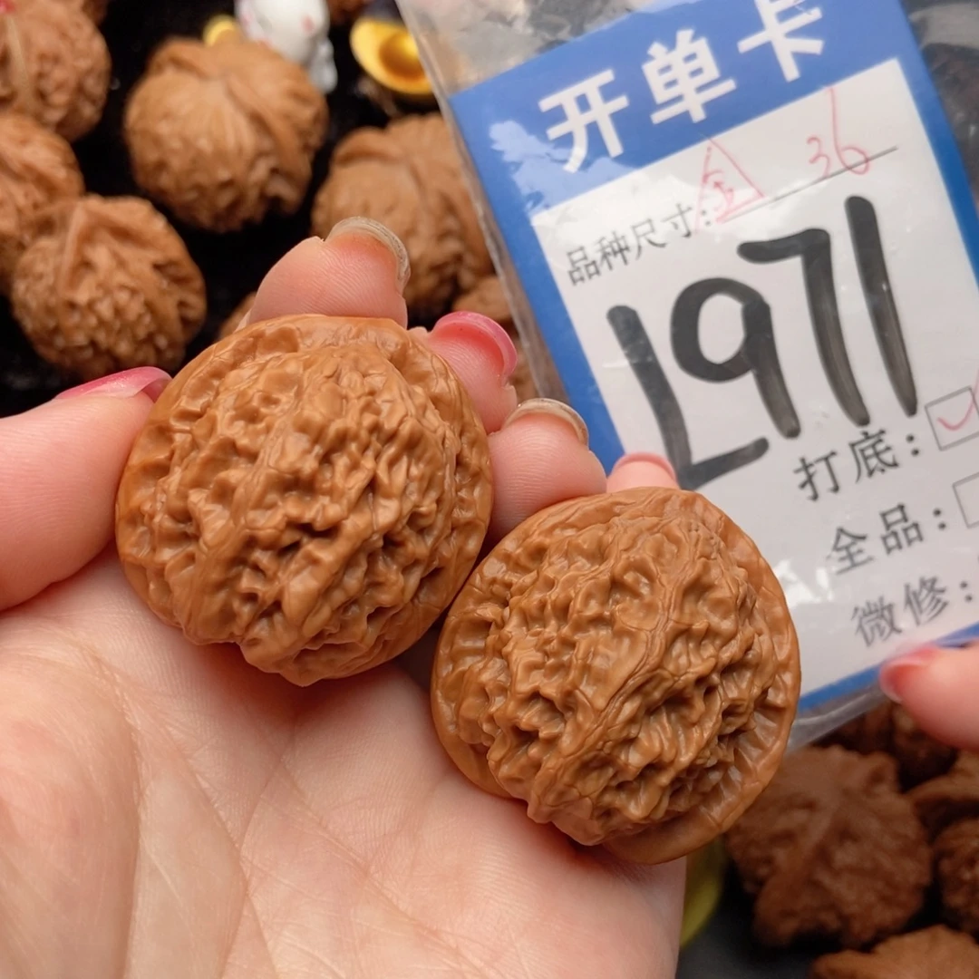 吊坠桃核核桃金麒麟